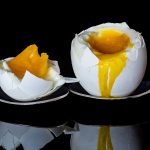 Cách luộc trứng hoàn hảo cho mọi món ăn